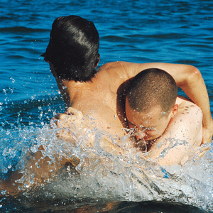 美女扒开内裤让我捅出白浆免费看久久AV
